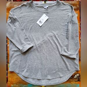 Crown & Ivy Heather Grey T-shirt L